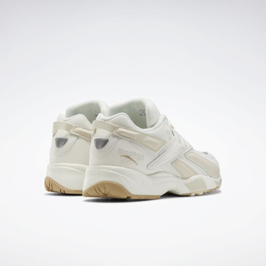 reebok aztrek